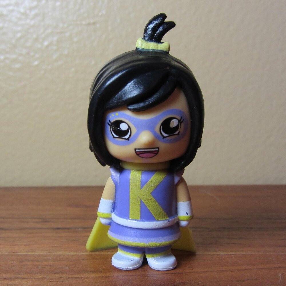 5 for $15 - Ryan’s World Mini figure titan K superhero girl mom? (W5301)